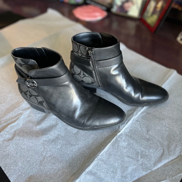 Coach booties - Picture 4 of 5